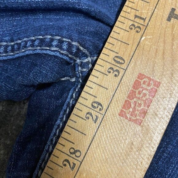 Silver Suki Mid Slim Boot Dark Wash Bootcut Stretch Jeans Size 31x31 - Picture 12 of 12